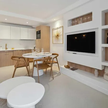 아파트 Chic 2br 4p Lices 쎙뜨호뻬