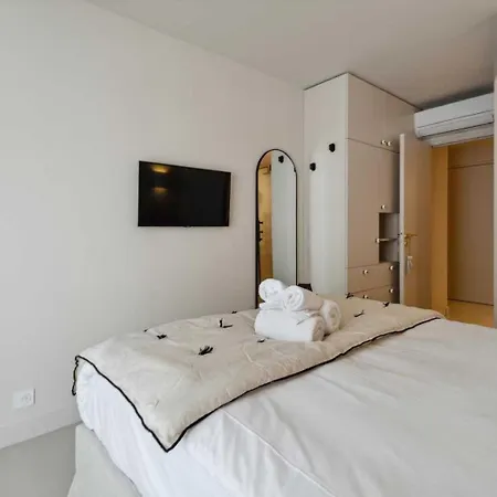 Chic 2br 4p Lices 아파트 *
