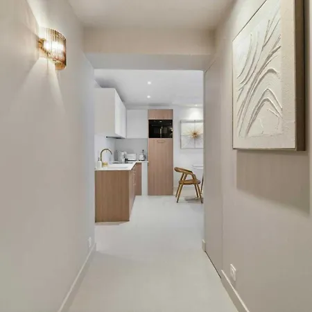 Chic 2br 4p Lices 아파트